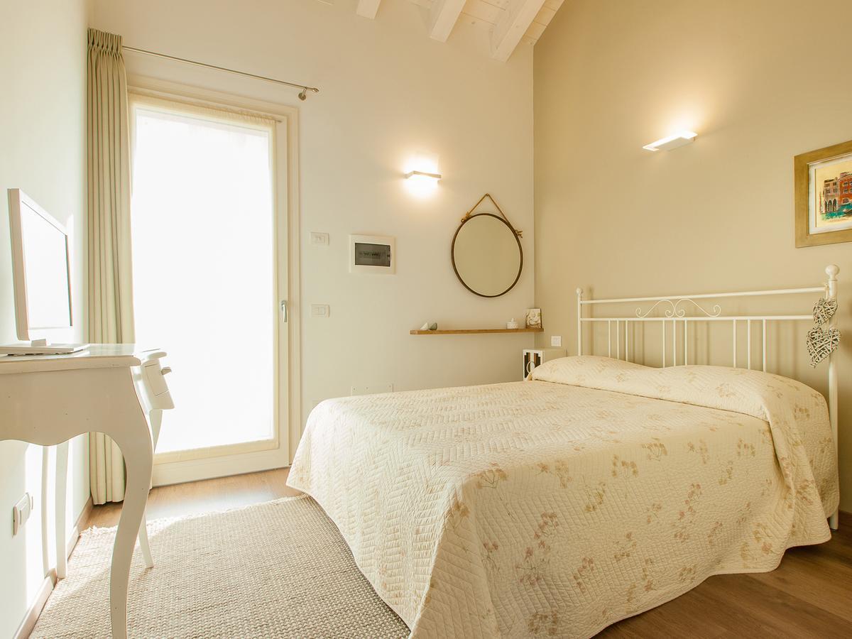 B&B Ca Dea Calle Vallà Exteriör bild