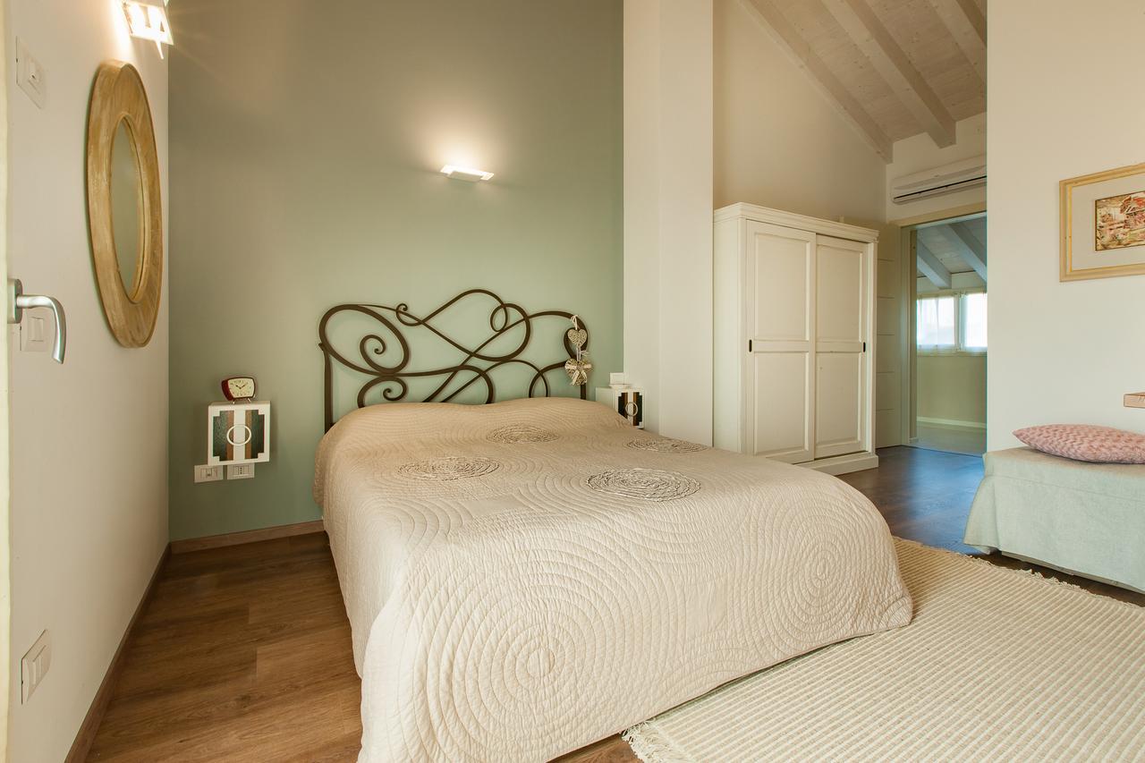 B&B Ca Dea Calle Vallà Exteriör bild